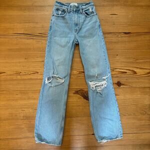 Abercrombie & Fitch light wash distressed 90s relaxed high rise jeans SIZE 00